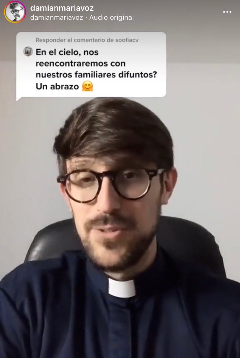 el padre damian en redes sociales