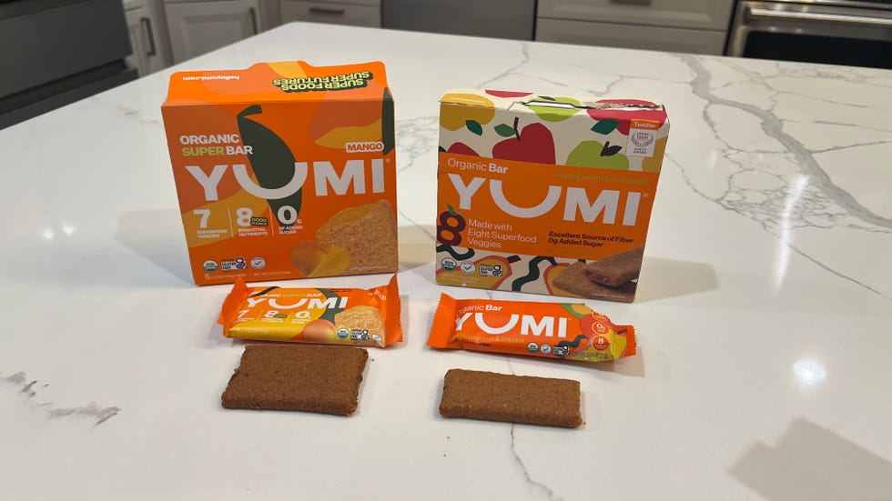 side by side comparison of yumi snack bar and yumi super breakfast bar