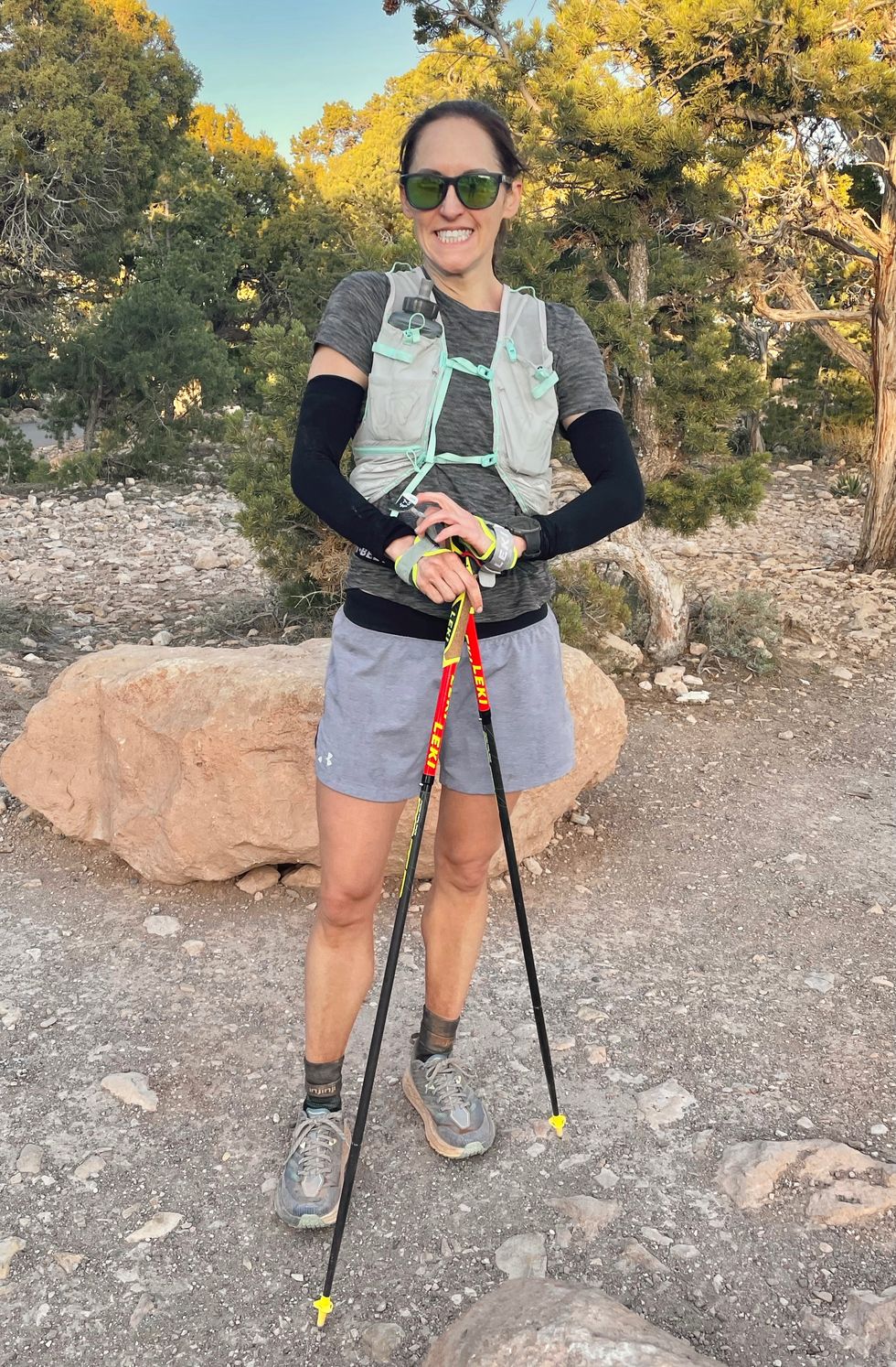 mallory Dare brooks in the grand canyon for the r2r2r2r2r fkt