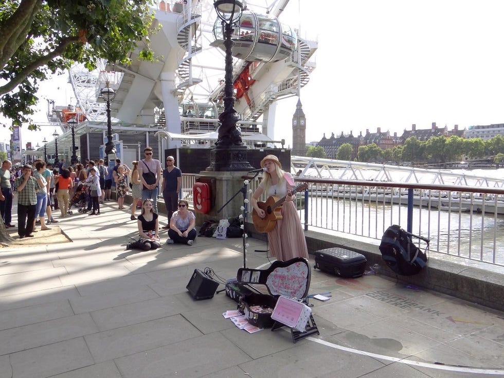 Temple, Street performance, Pedestrian, 