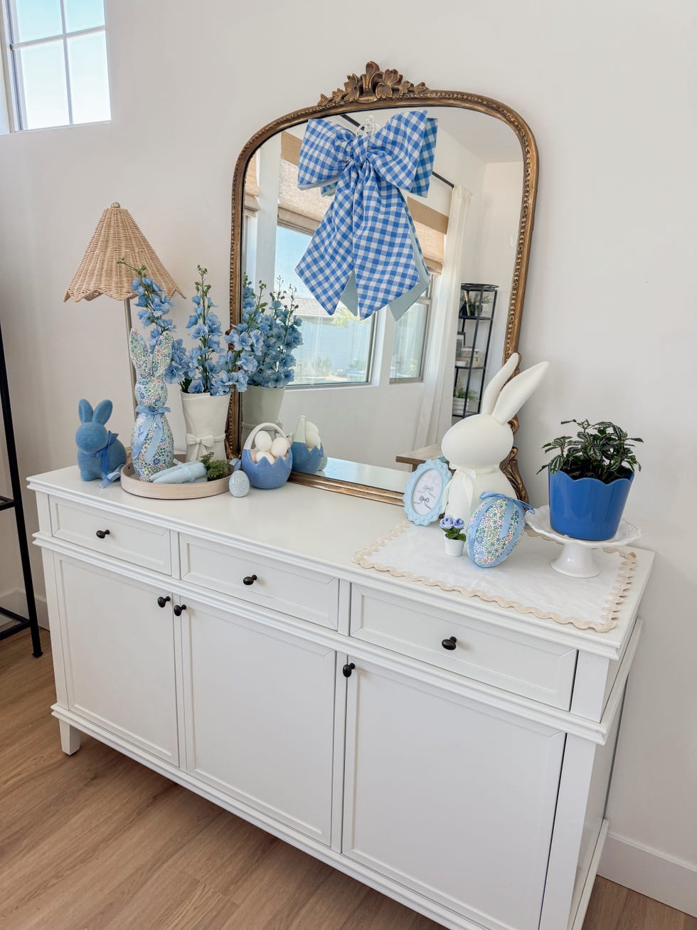 baby blue easter decor