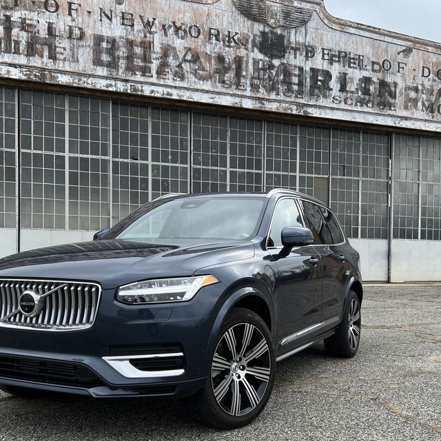 2021 Volvo XC90 Review, Pricing, & Pictures