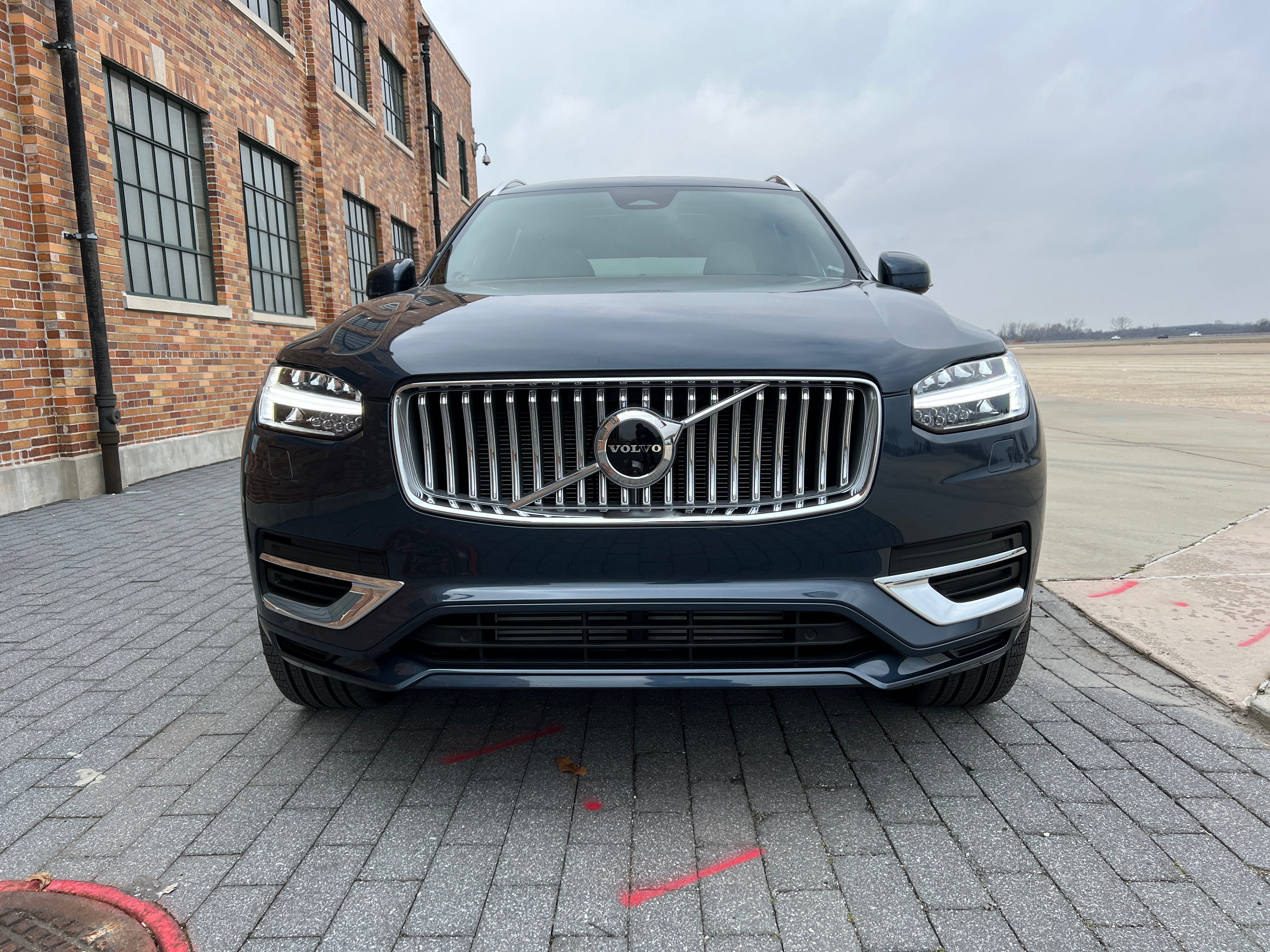 2023 Volvo XC90 Recharge Review, Pricing, and Specs - Road & Track