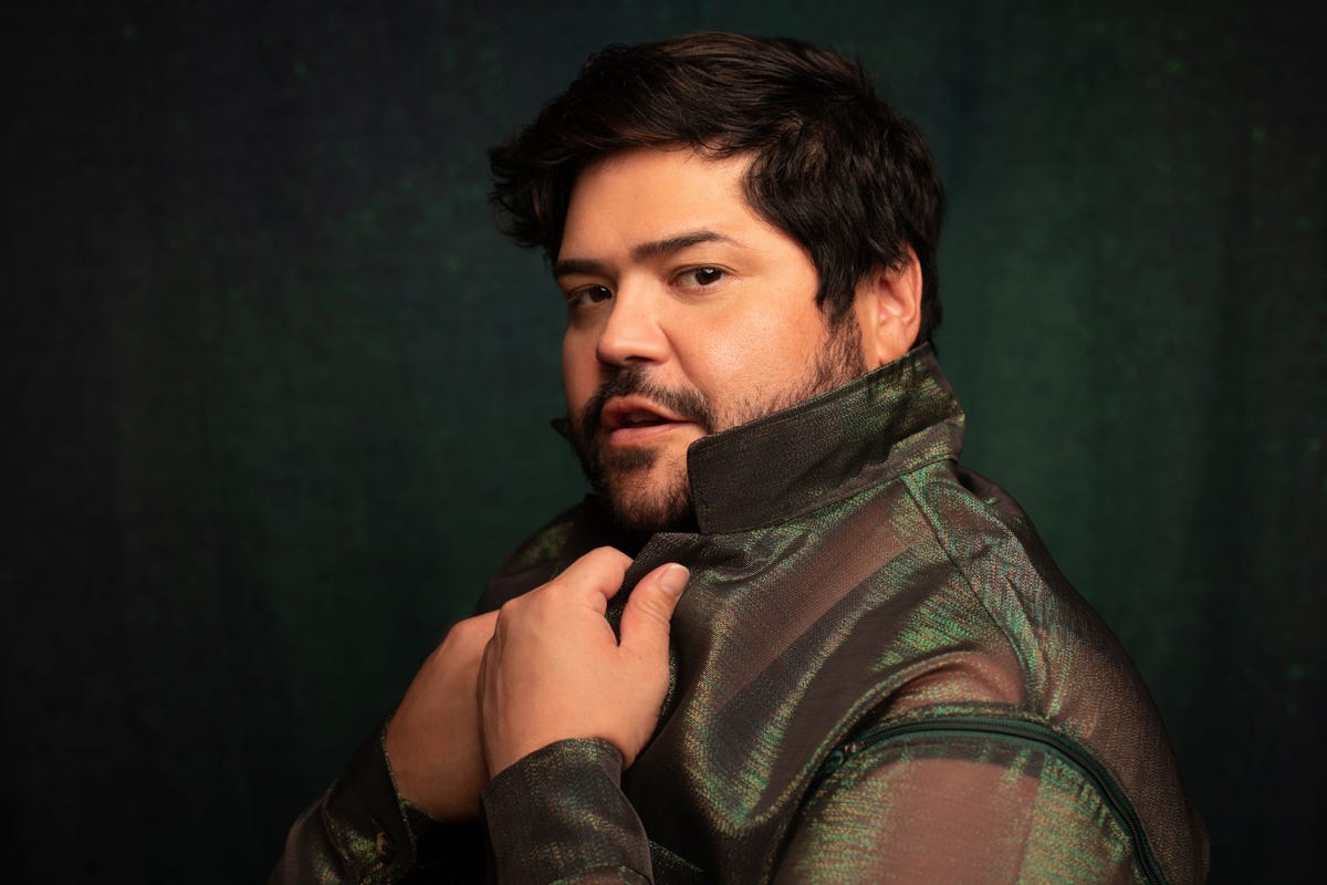 Harvey Guillén, Star of 'What We Do in the Shadows' on His Coming Out