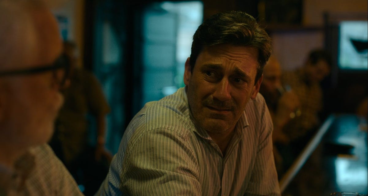 Confess, Fletch recensione del film con Jon Hamm Esquire
