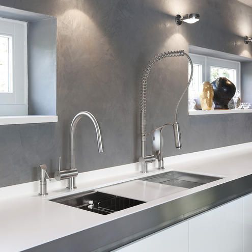 Sink, Countertop, Tap, Room, Bathroom sink, Property, Tile, Interior design, Plumbing fixture, Bathroom, 