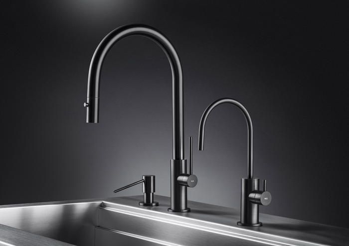 Tap, Sink, Plumbing fixture, Plumbing, Kitchen, Room, Kitchen sink, Countertop, Bathtub spout, Architecture, 