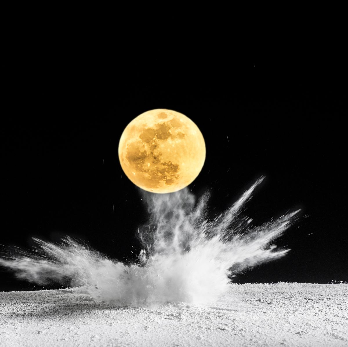 https://hips.hearstapps.com/hmg-prod/images/impact-of-full-moon-on-the-soil-producing-an-royalty-free-image-1675965779.jpg?crop=0.753xw:1.00xh;0.0817xw,0&resize=1200:*