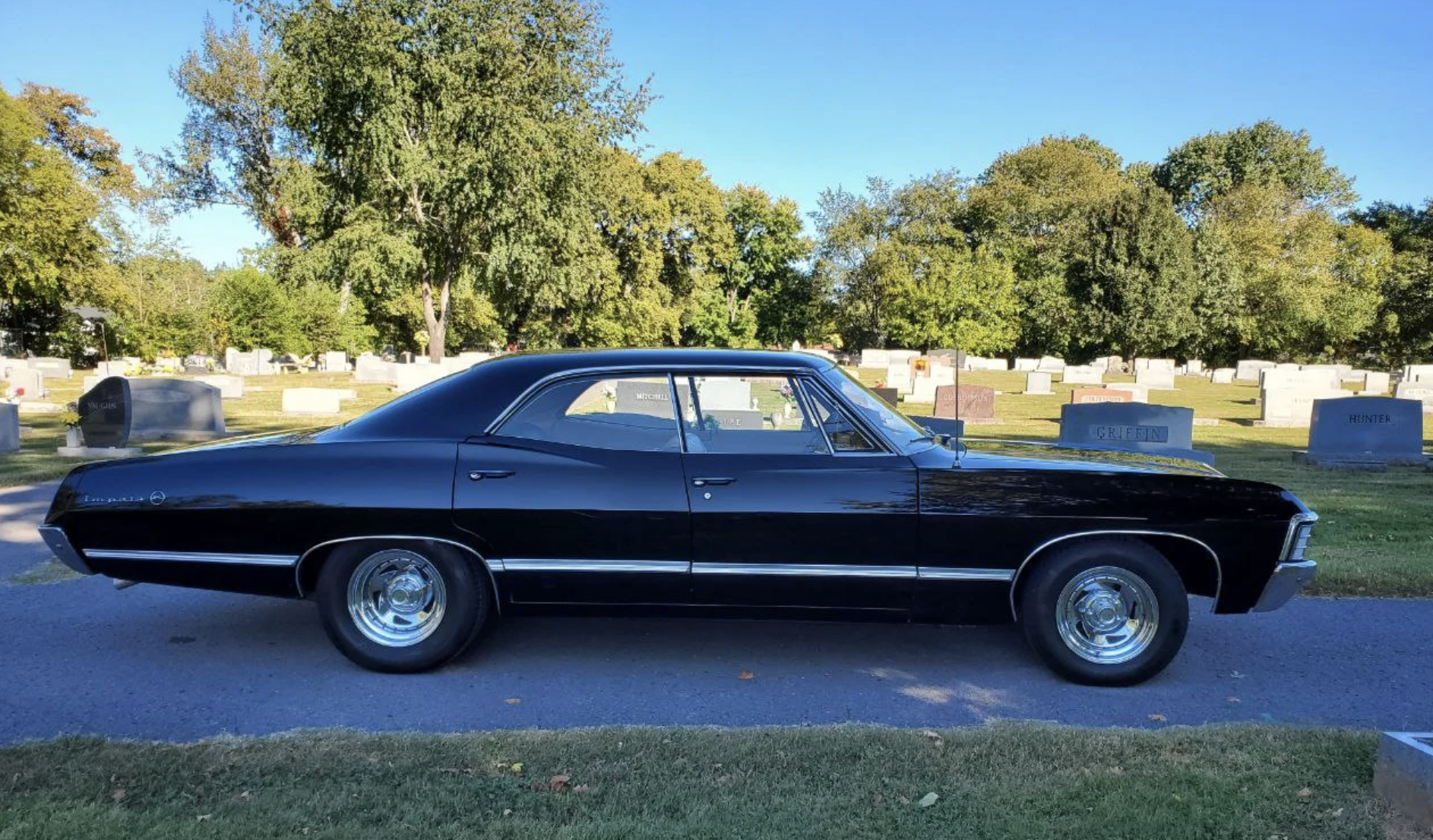 Chevy Impala 67 - Supernatural.