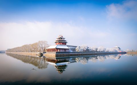 Gelegen in het centrum van Beijing diende de indrukwekkende Verboden Stad eeuwenlang als het keizerlijke paleiscomplex van China van de Mingdynastie tot het einde van de Qingdynastie