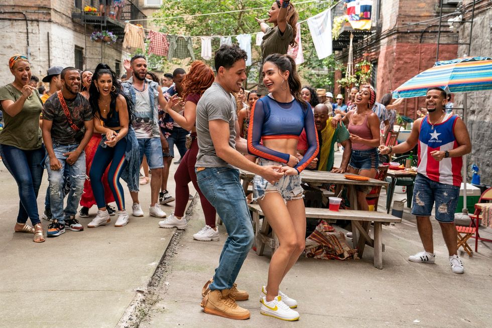 in the heights  anthony ramos as usnavi and melissa barrera as vanessa