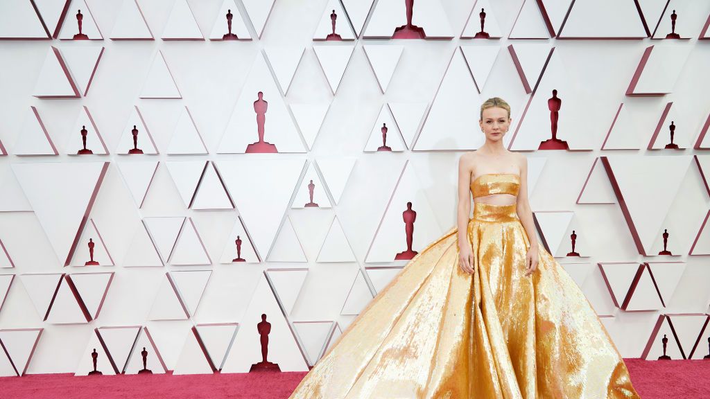 Oscars 2023: See Lady Gaga, Angela Bassett and more stars' red carpet looks  - ABC News
