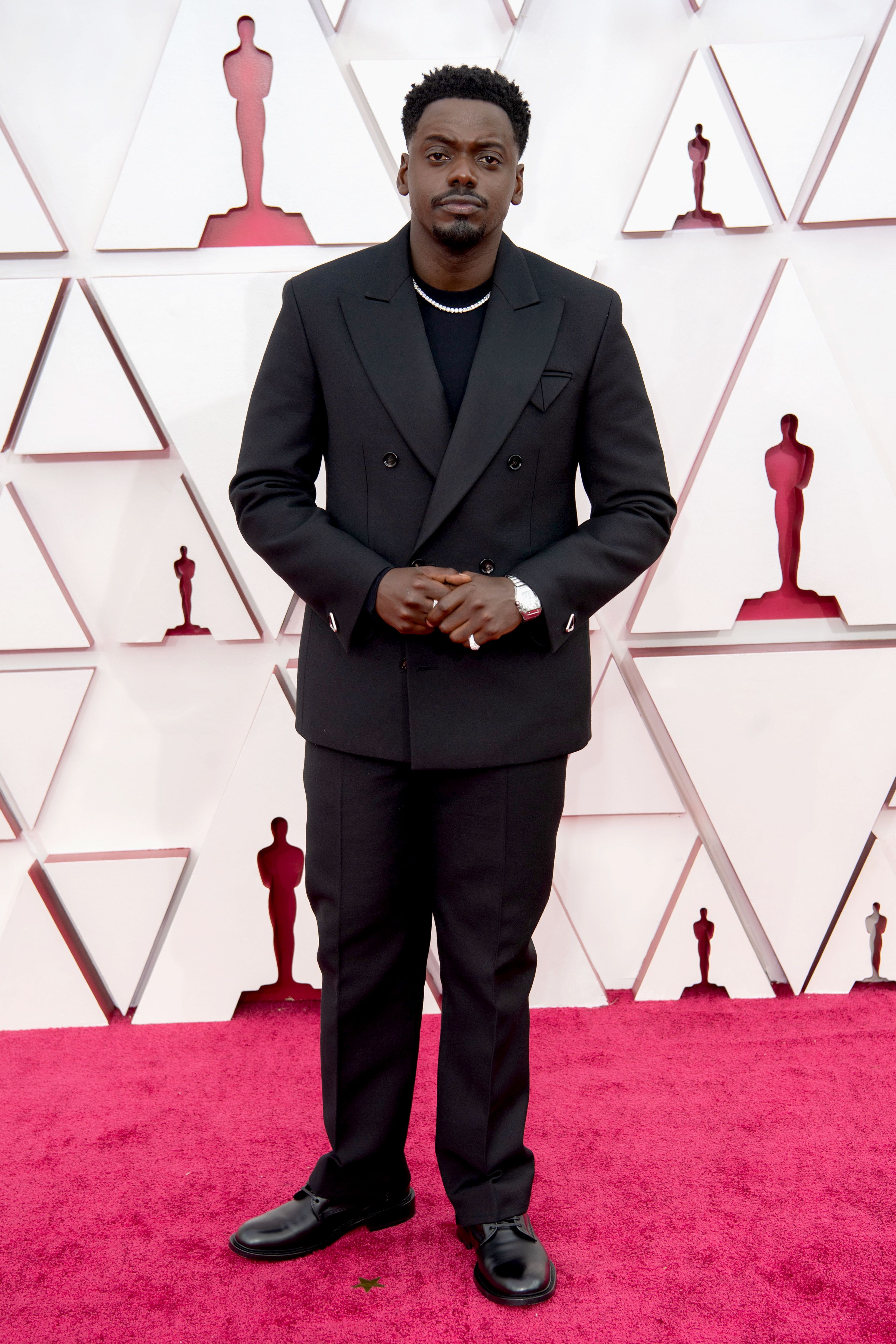 Oscars 2021: Men On The Red Carpet - AmongMen