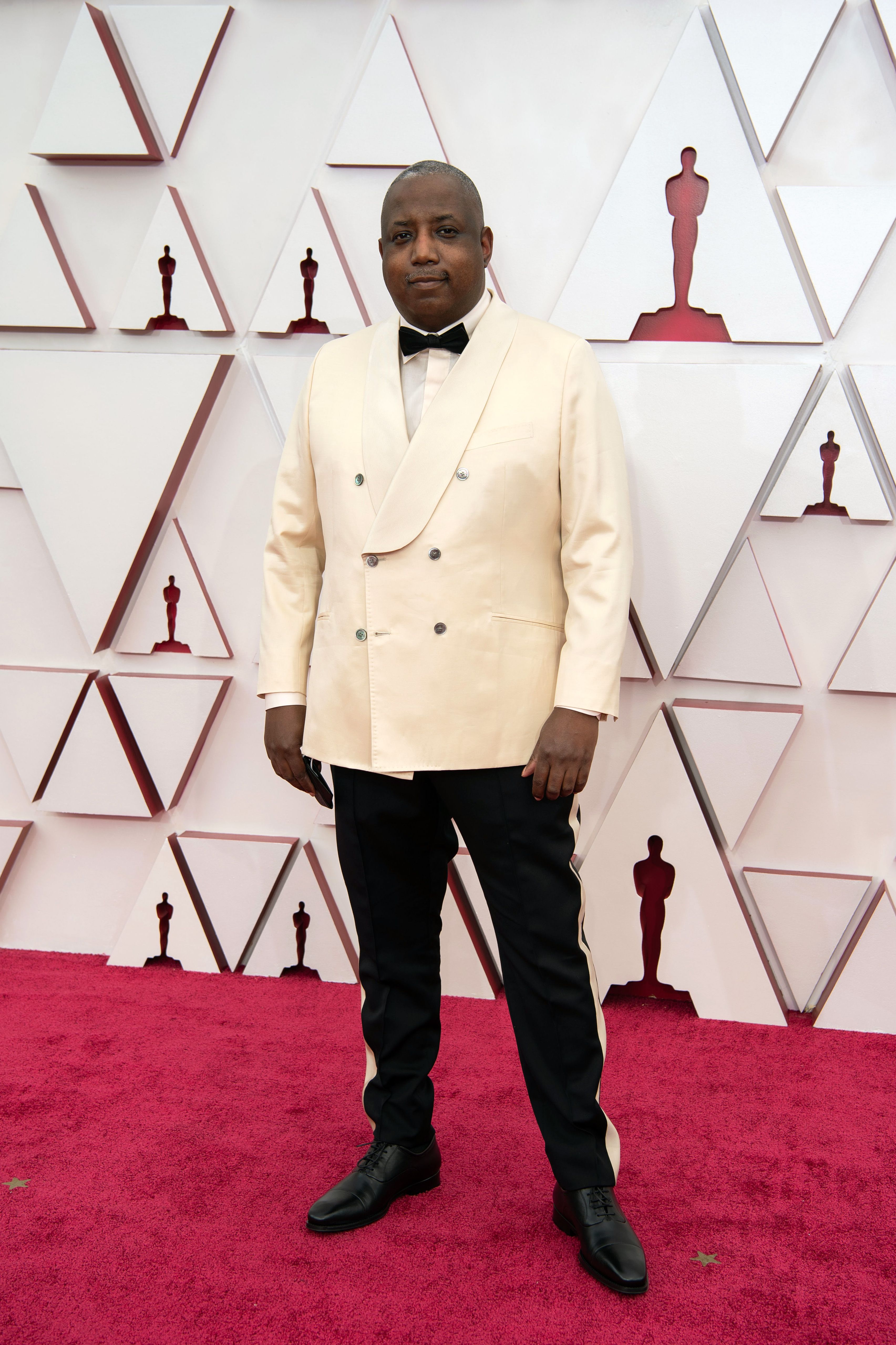 Oscars 2021: Men On The Red Carpet - AmongMen