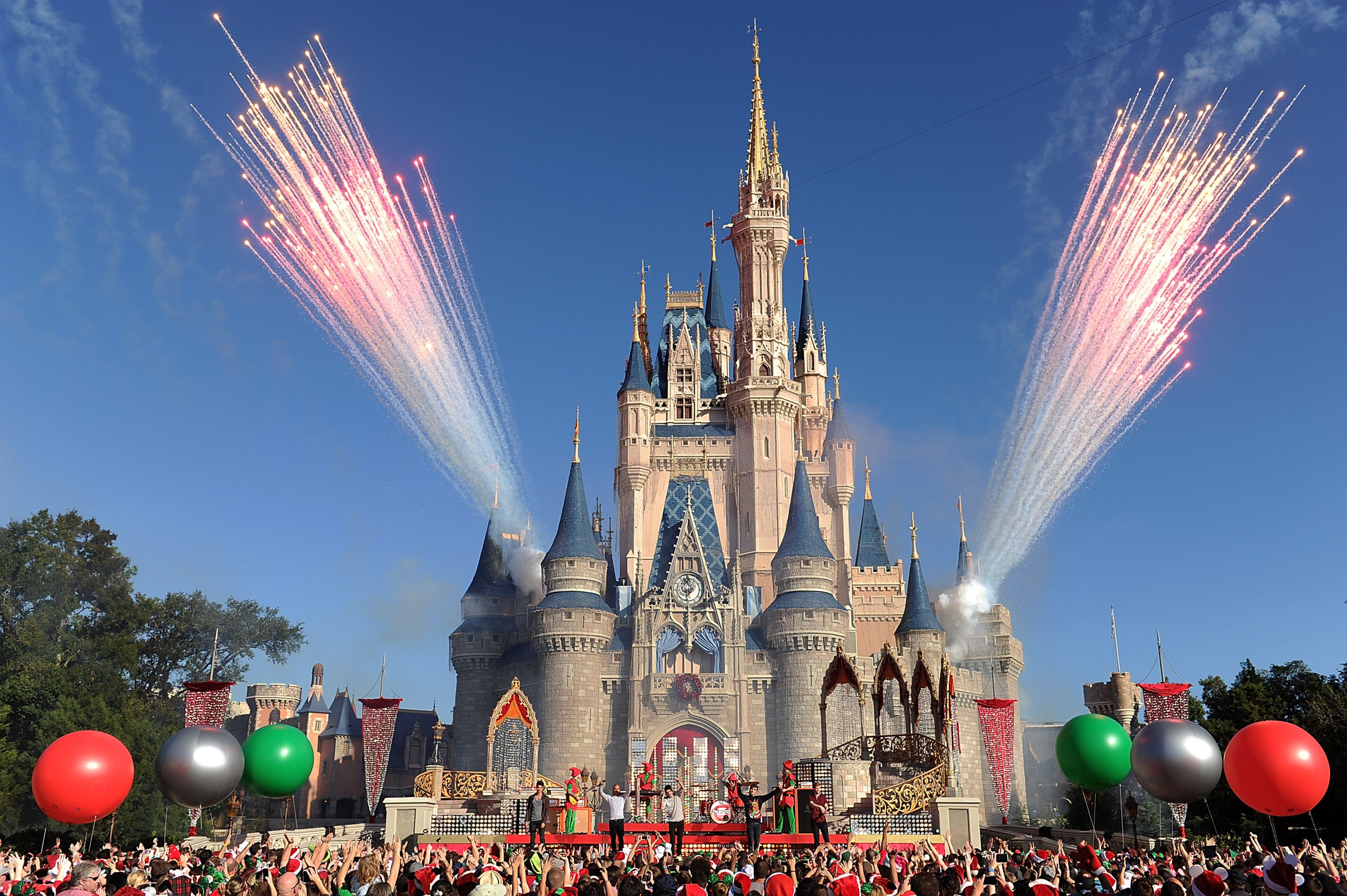 Sam's Club Is Selling Disney Tickets for as Little as $42 a Day - How to  Get Cheap Disney Tickets