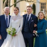 joe biden's granddaughter gets married on white house south lawn