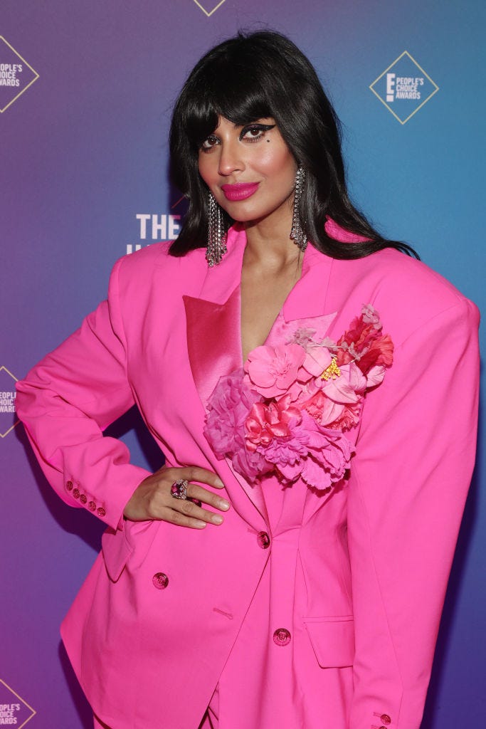 jameela jamil   curtain bangs
