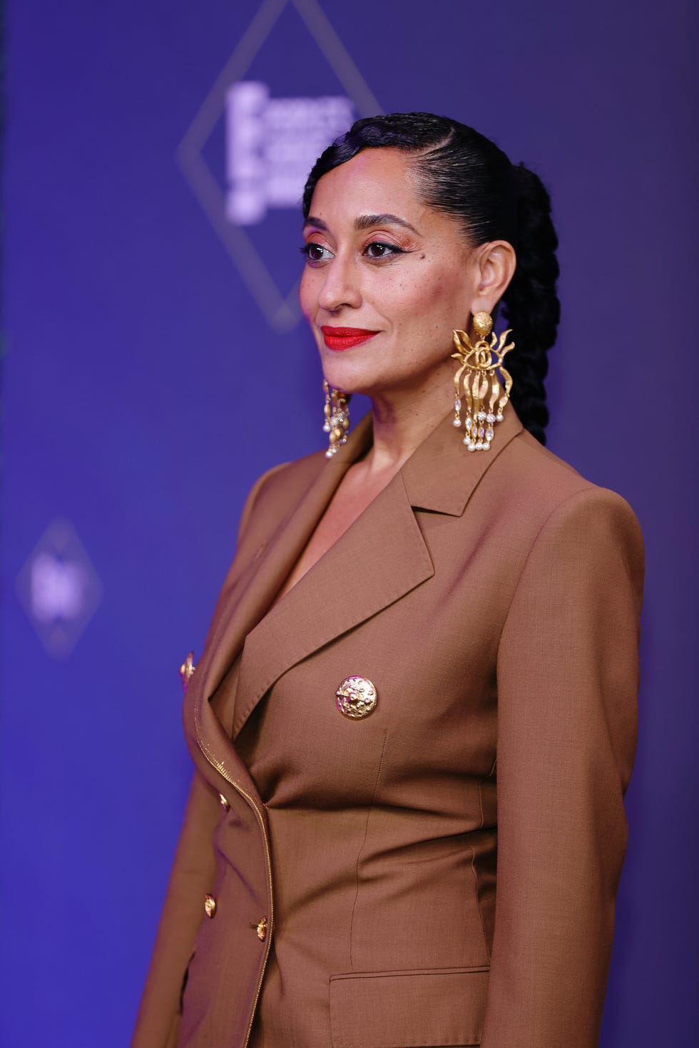 2020 e people's choice awards   red carpet