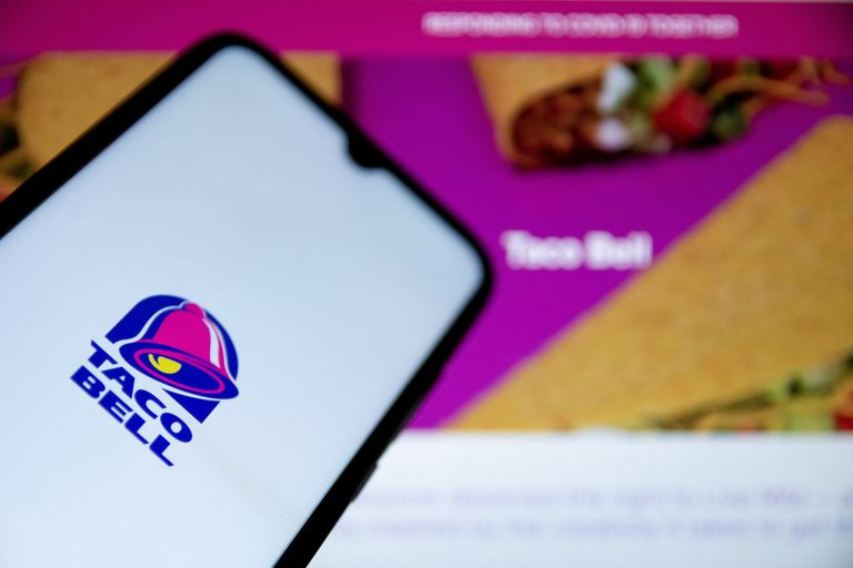 Is Taco Bell Open on Thanksgiving 2021? Taco Bell Thanksgiving Hours