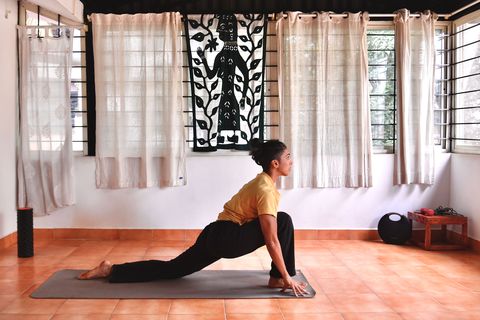 douniamag india breakdancing gender yoga