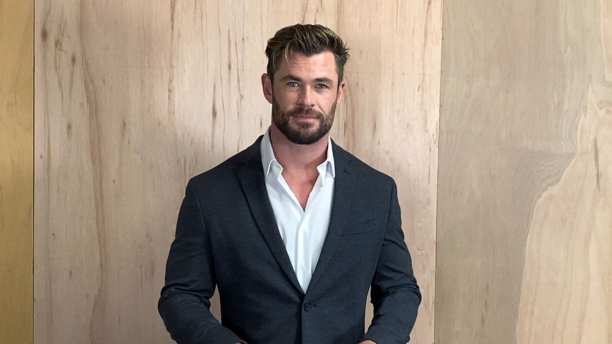 What Is Chris Hemsworth's Net Worth?