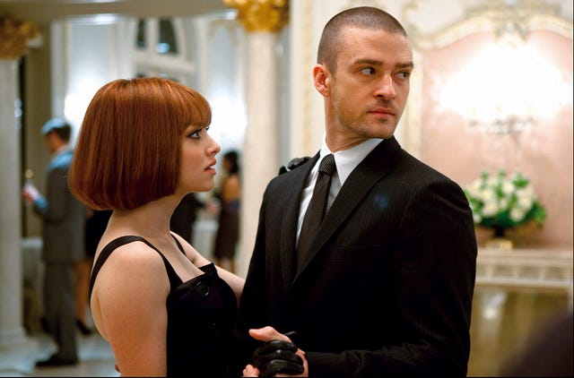 Amanda Seyfried y Justin Timberlake en la película In Time