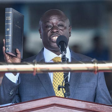 Kenia redoblará sus esfuerzos para luchar contra el dopaje El presidente del país William Ruto recibe al de World Athletics, Sebastian Coe, y promete la inversión de 28 millones de euros en los próximos cinco años