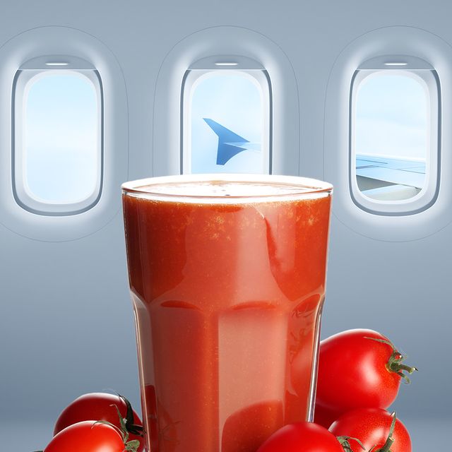 Juice, Tomato juice, Drink, Strawberry juice, Vegetable juice, Food, Smoothie, Non-alcoholic beverage, Cranberry juice, Plant, 