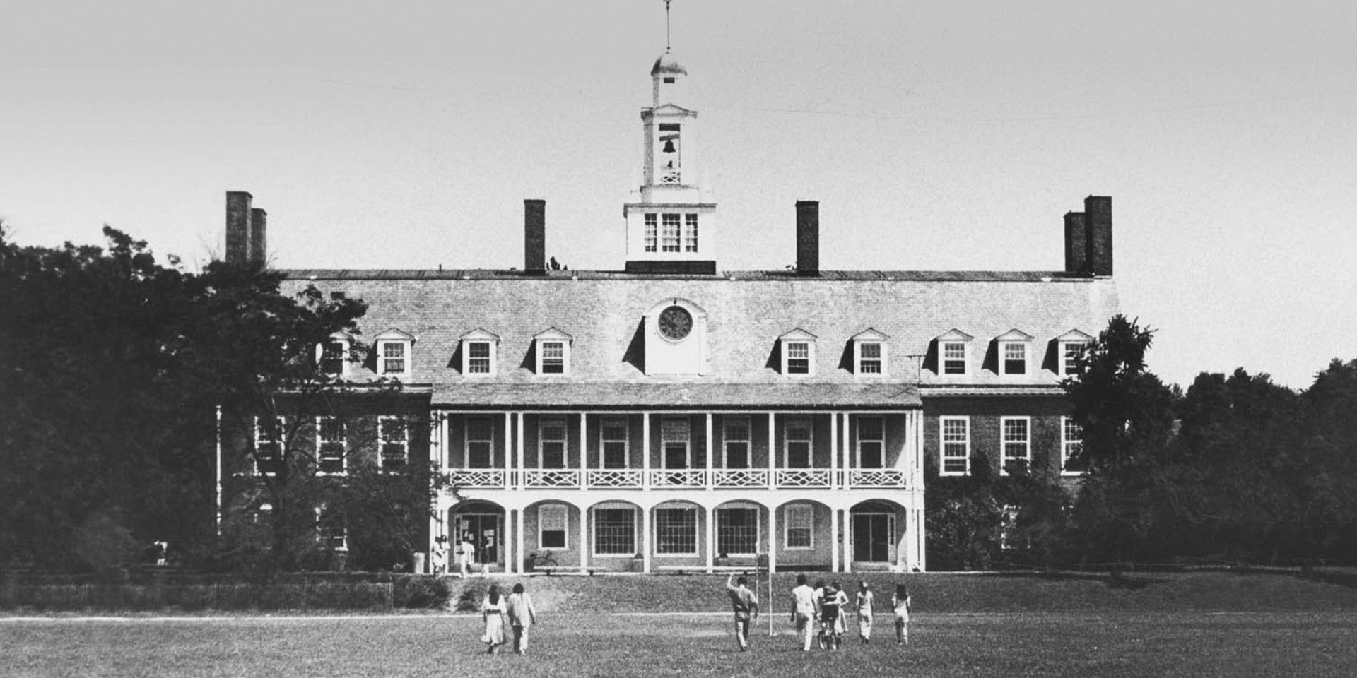The Secret Oral History of Bennington The 1980s Most Decadent College pic
