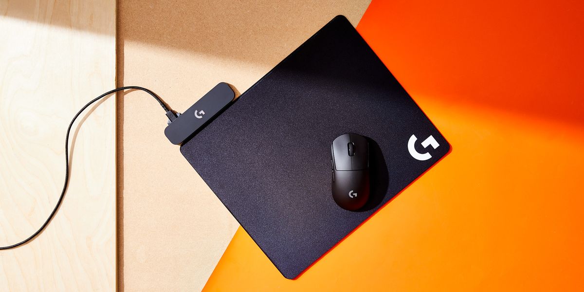 Logitech G Series Pro Mouse and Powerplay Charging Pad Review