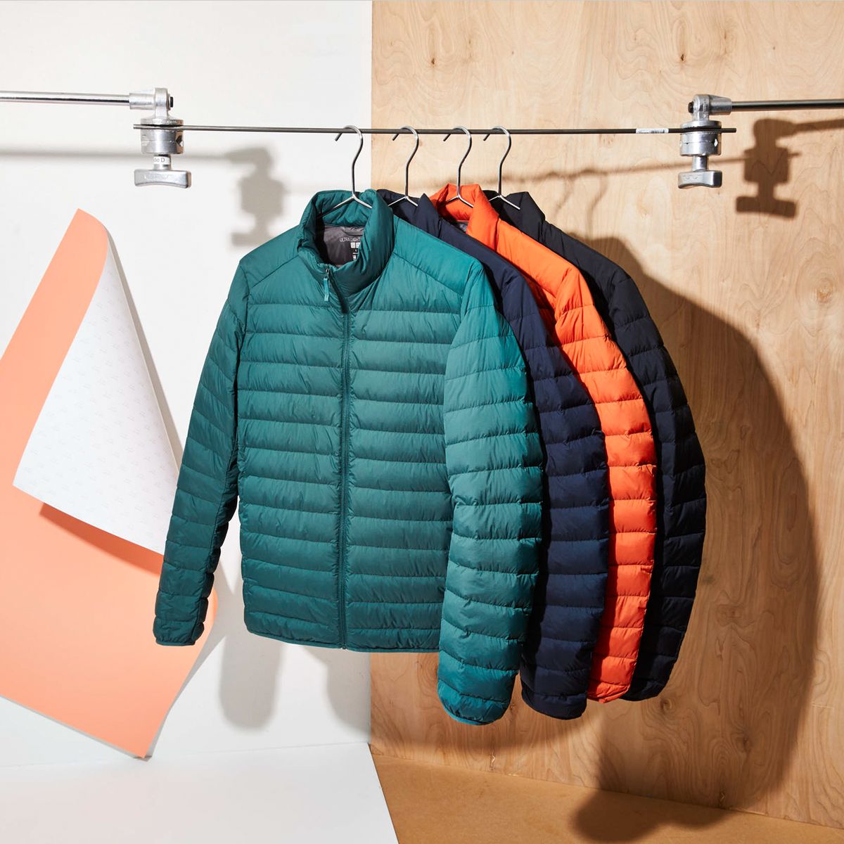 beetje wapenkamer Handschrift Uniqlo's Warm, Layerable, Ultra Light Down Jacket Will Keep You Cozy  Through the End of Winter