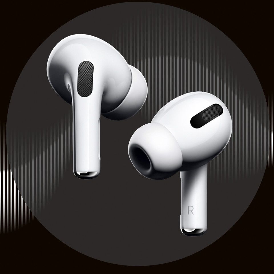 Testing Apple AirPods Pro with Active Noise Cancellation and Silicone  In-Ear Tips