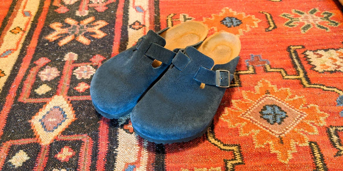 How to wear Birkenstock Boston Clogs Outside of Your House