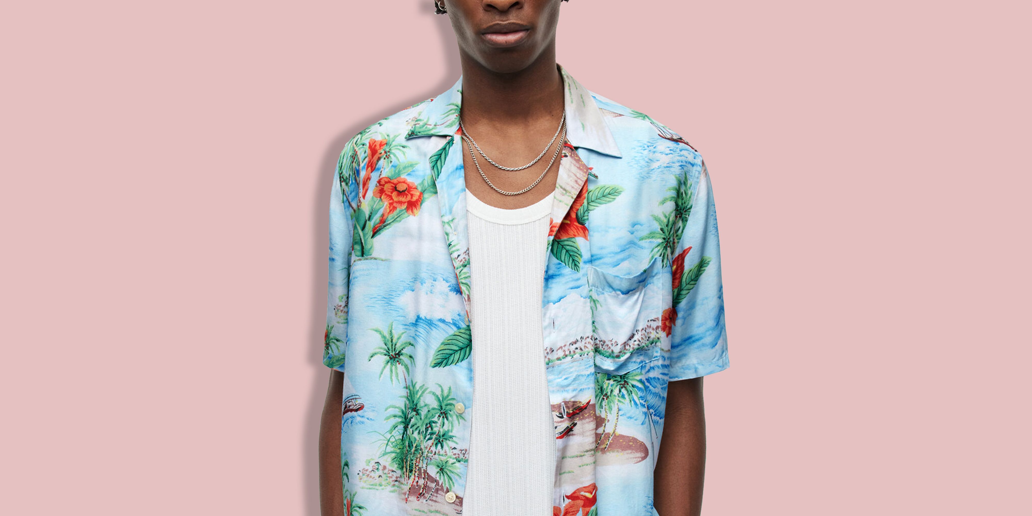 Arriba 62+ imagen hawaiian outfit for men - Abzlocal.mx