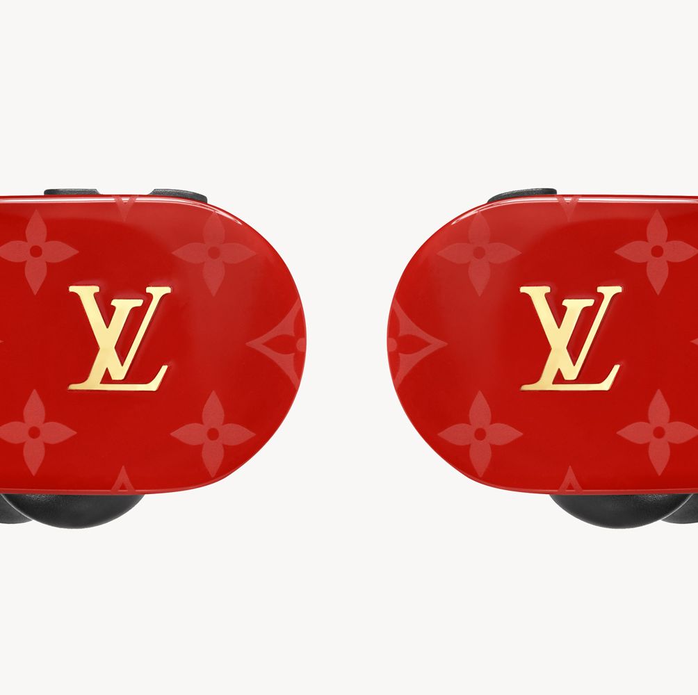 What do Louis Vuitton Horizon 2.0 earbuds have over Apple's