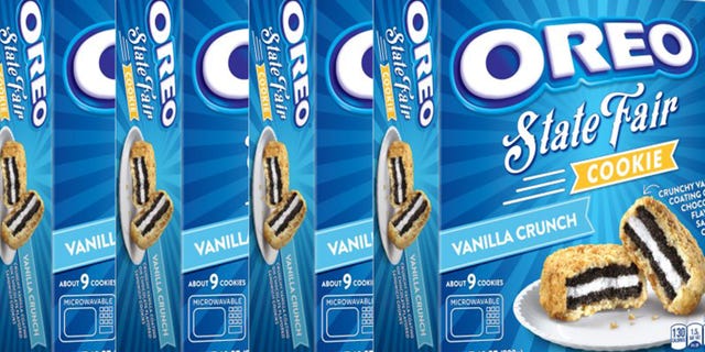 Oreo, Snack, Cookies and crackers, Sandwich Cookies, Food, Cookie, Baked goods, Finger food, Cuisine, Dessert, 