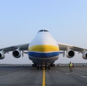 world's biggest planes  15 planes that dominate the skies