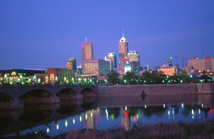 in, indianapolis, skyline from white river gardens