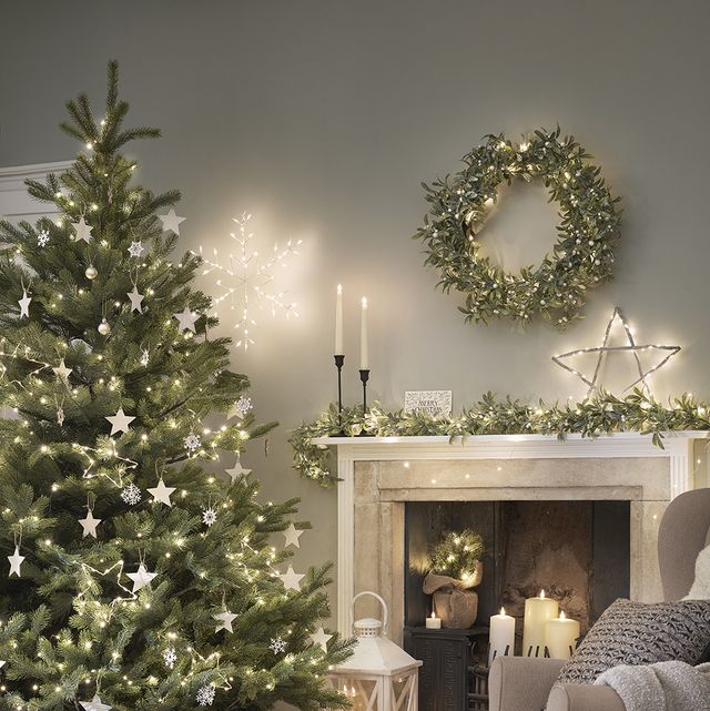 17 Indoor Christmas Lights To Buy For 2024