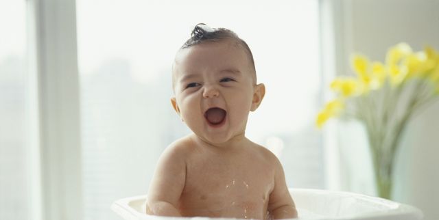 Asea a tu bebé de forma segura con estas bañeras para bebés