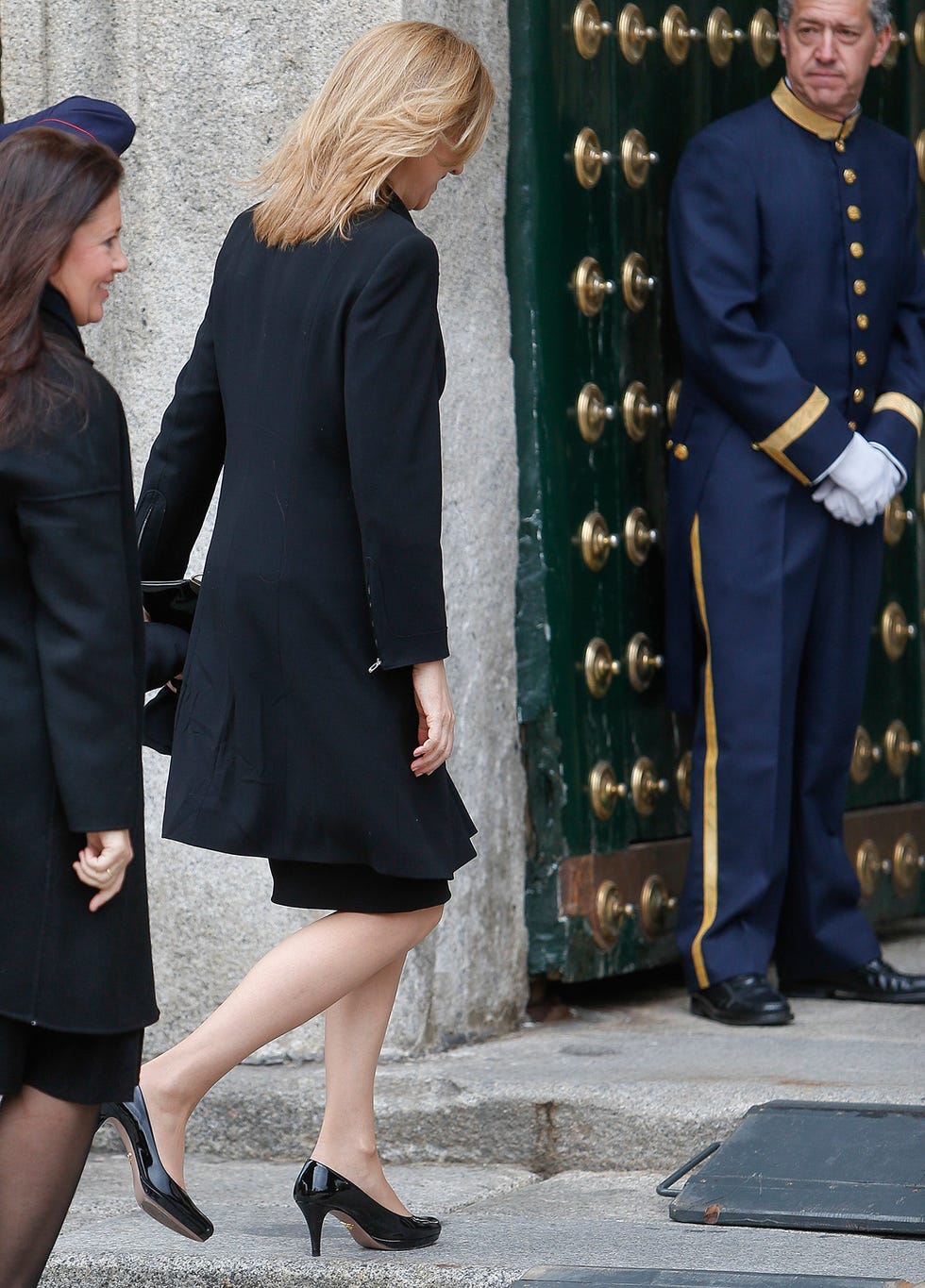La infanta Cristina acude a la misa conmemorativa de su abuelo