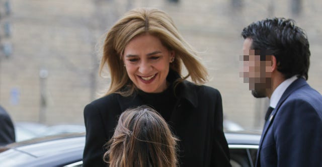 La infanta Cristina asiste a la misa en memoria de su abuelo, don Juan de Borbón