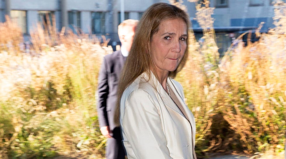 La infanta Elena visitando a su cuñado en la cárcel captadas el pasado domingo en Ávila.
