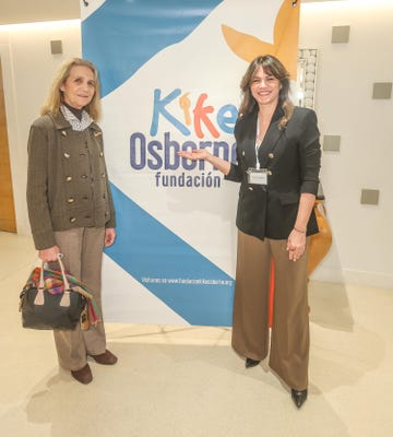 la hija de los reyes juan carlos y sofia y la ex de bertin osborne en un acto de la fundacion kike osborne