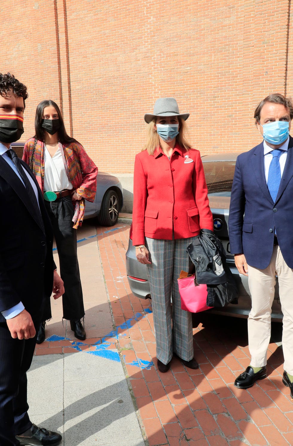 famosos en la reapertura de las ventas tras la pandemia de covid