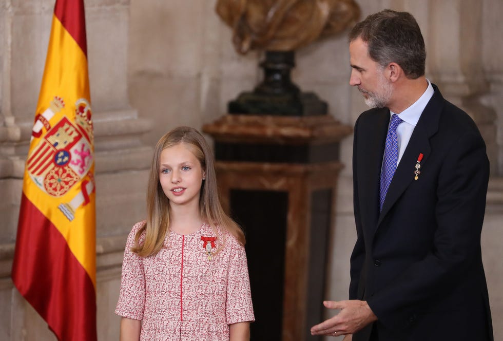 Infanta Leonor y el Rey Felipe