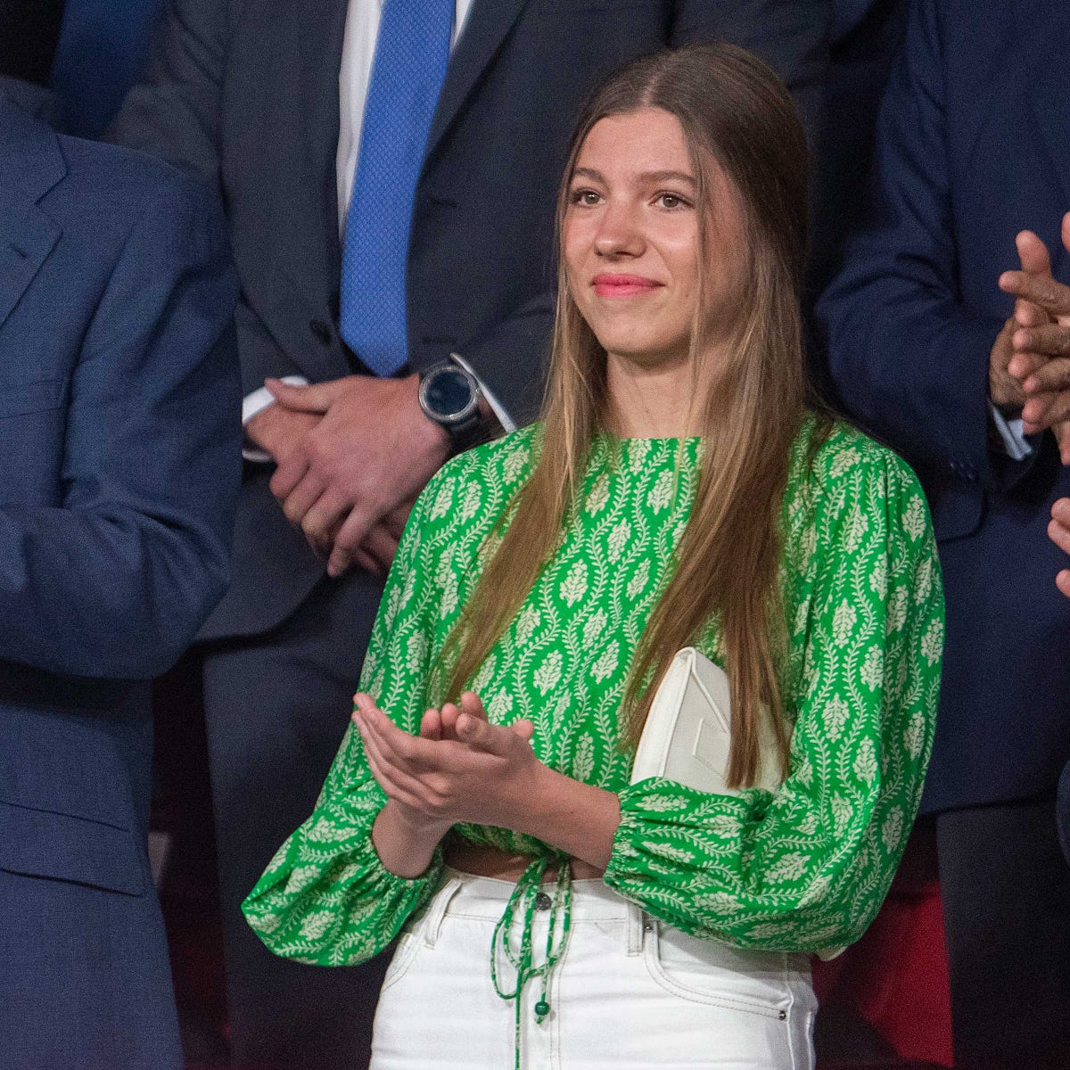 todos los detalles del look de la infanta sofía en la final de la copa del rey