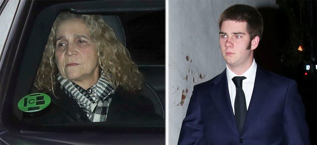 La infanta Elena y Juan Urdangarin acuden a la capilla ardiente de la infanta Pilar