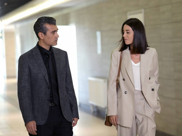 el señor ishan rechazó despedir a la doctora y volkan se quedó sin opción para dejar a su ex mujer sin trabajo