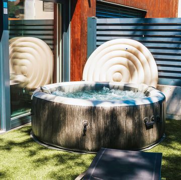 inflatable hot tub in backyard